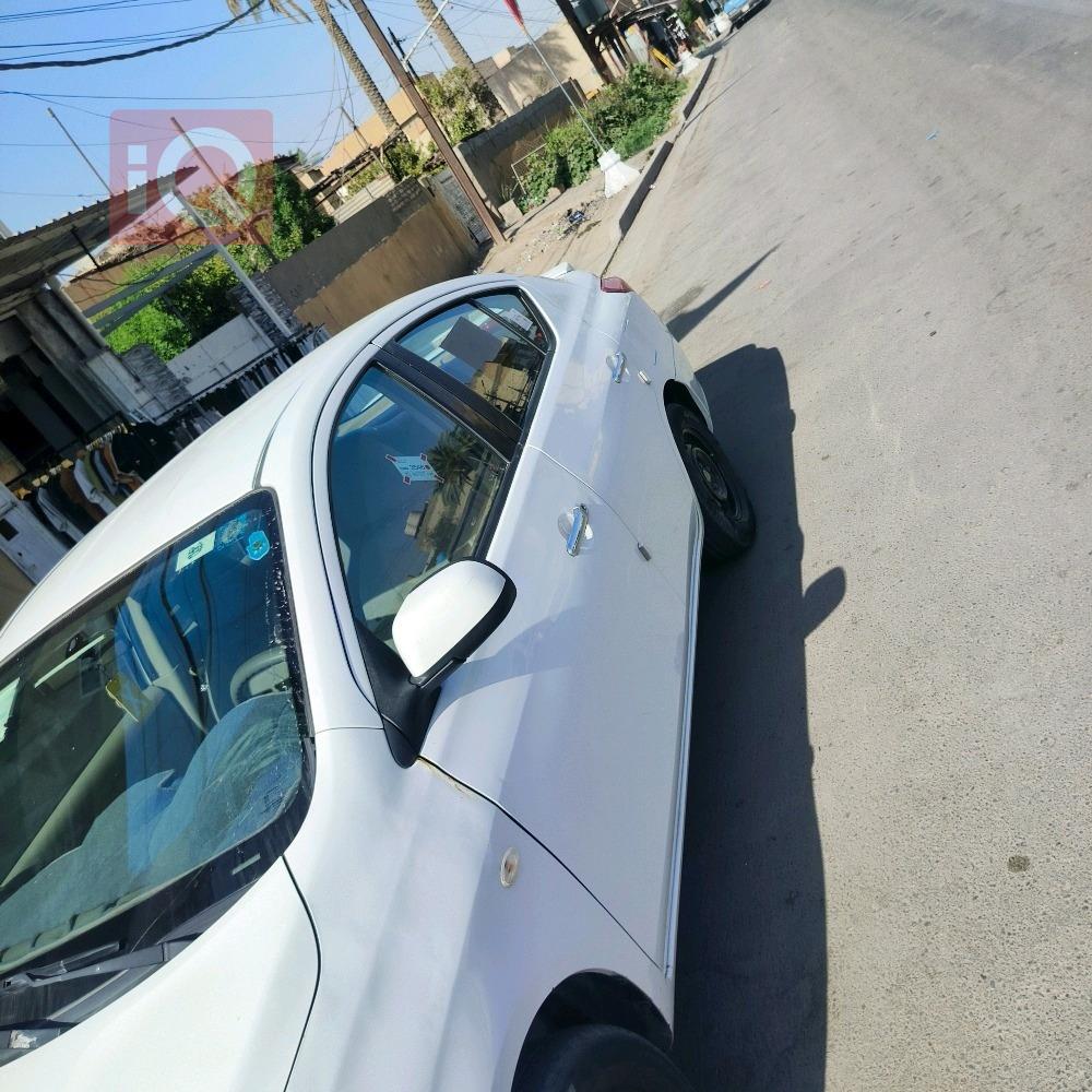 نيسان صني